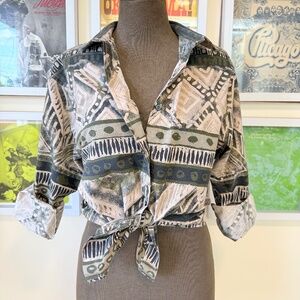🌿 Vintage 90s Abstract Geo Print Button-Up Shirt 🌿